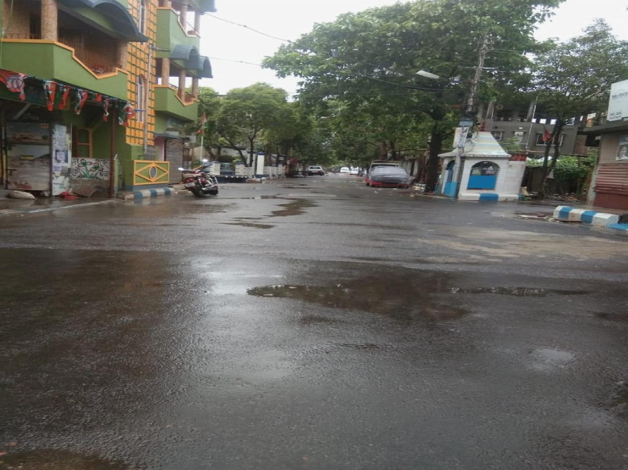 โอโย 72817 พาเลซ อินน์ Jadabpur ภายนอก รูปภาพ
